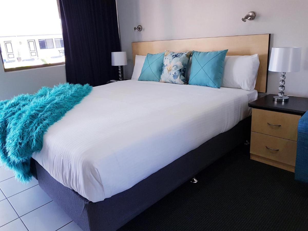 Alara Motor Inn Mackay Kültér fotó