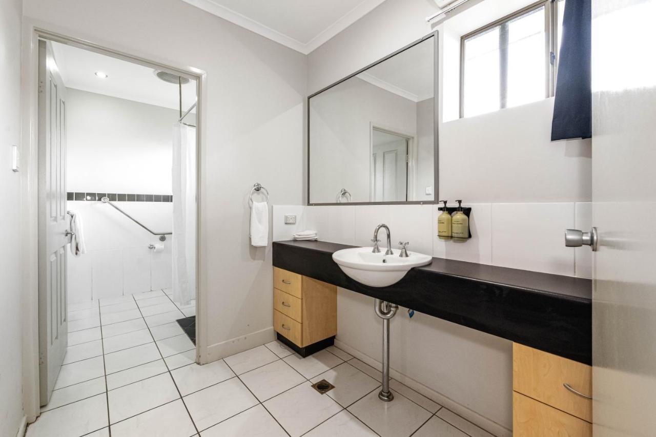 Alara Motor Inn Mackay Kültér fotó