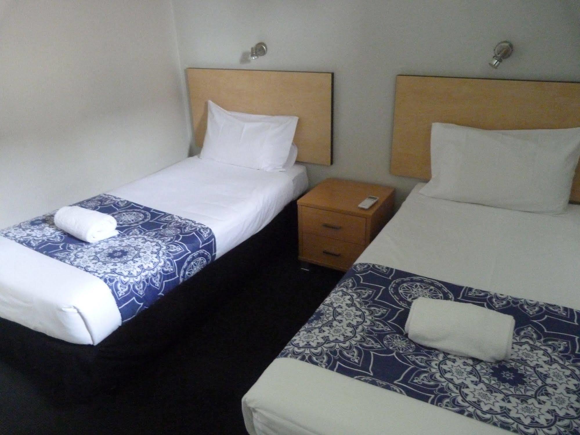 Alara Motor Inn Mackay Kültér fotó