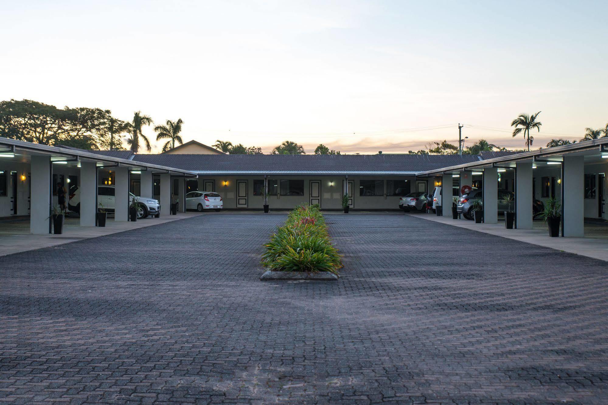 Alara Motor Inn Mackay Kültér fotó